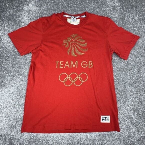 Team GB Olympics T-Shirt Mens Medium Lion Logo Red Activewear Pullover Sports - Picture 1 of 8